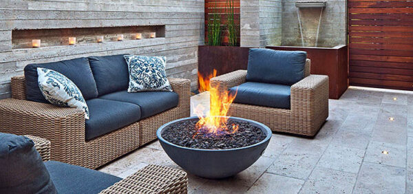 Fire table or fire bowl