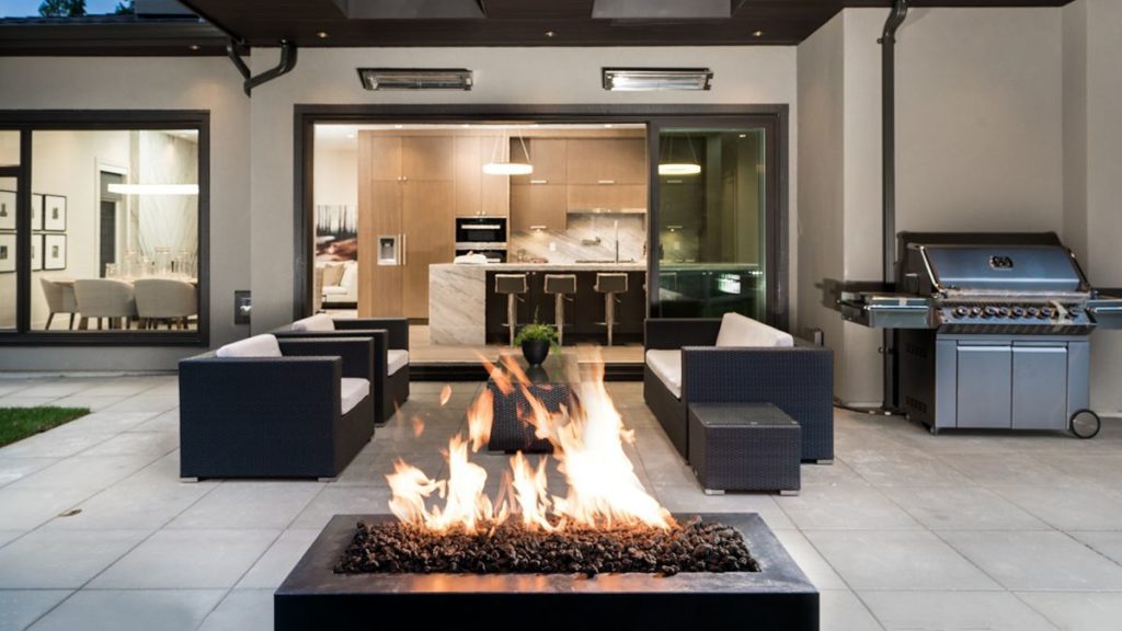 Luxury fire tables