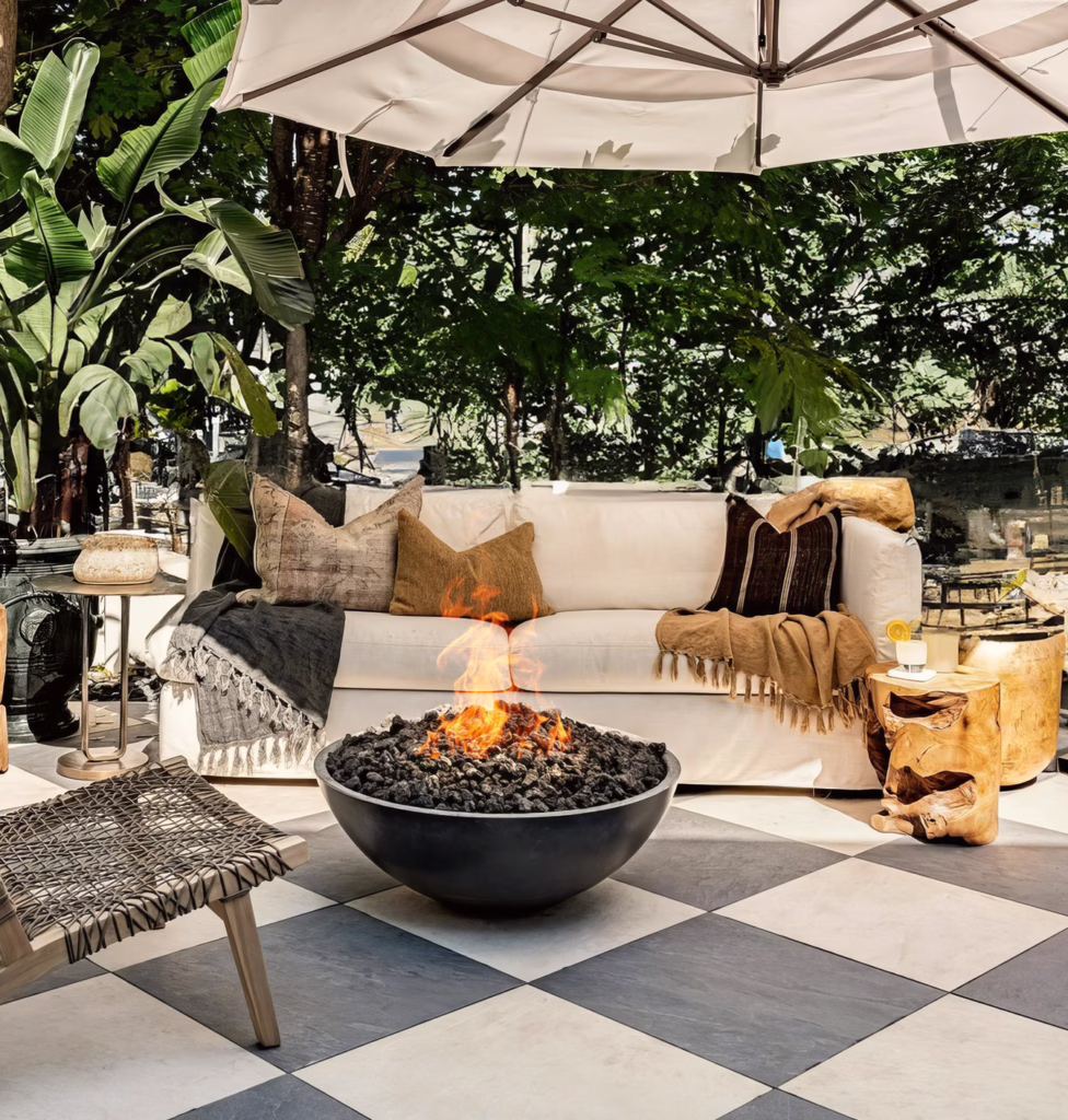 fire-pit-design-ideas-for-patio-size-guide